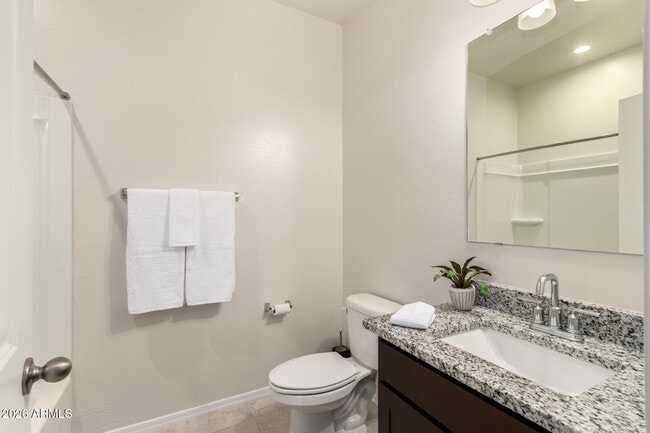 Building Photo - 5065 E Emery Rd