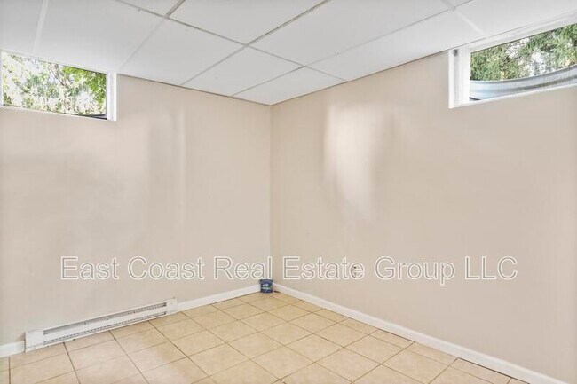 Building Photo - 2068C Virts Ln