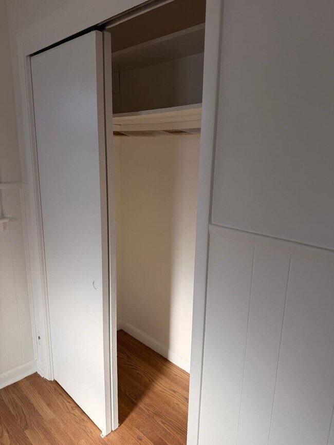 Building Photo - For Rent – Newly Remodeled 5 Bedroom Home!