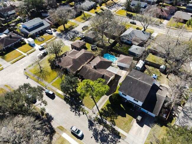 Building Photo - 11807 Monticeto Ln