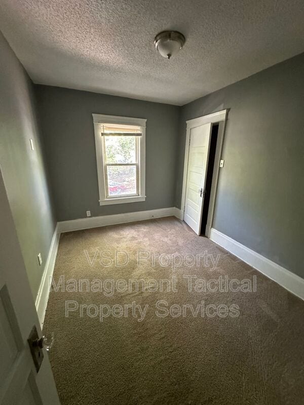 Building Photo - 3901 W 36th St