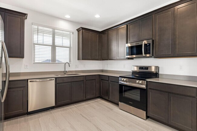 Building Photo - 24623 N 164th Dr