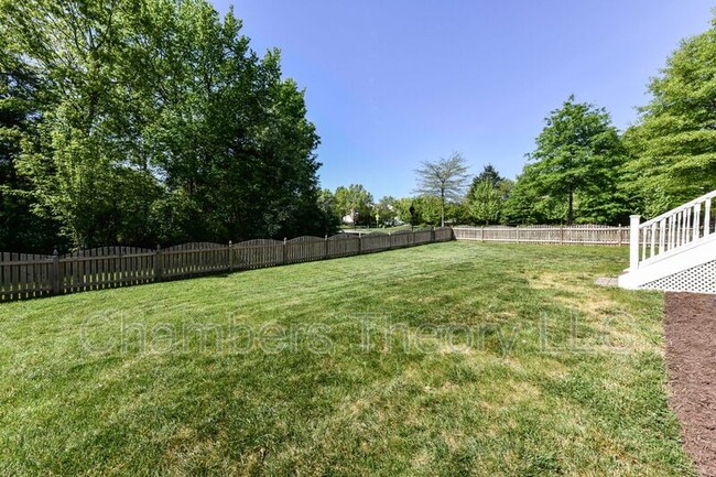 Building Photo - 25798 S Village Dr