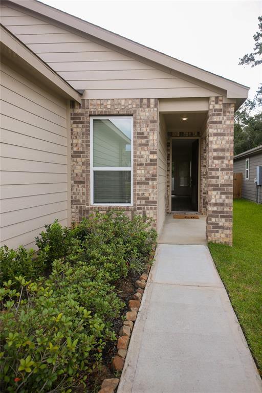 Building Photo - 27638 Mesabe Dr