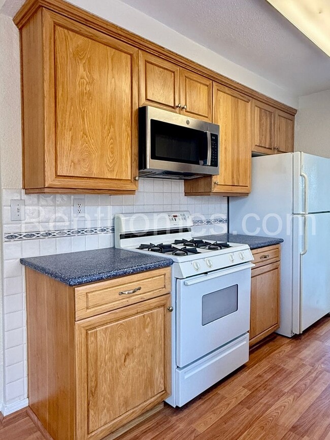 Building Photo - 8948 Capcano Rd