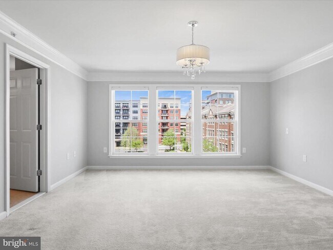 Building Photo - 3037 Rittenhouse Cir