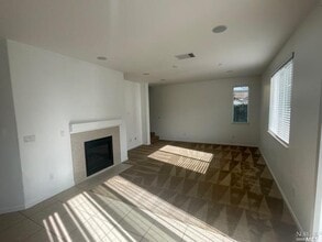 Building Photo - 436 Potters Ln