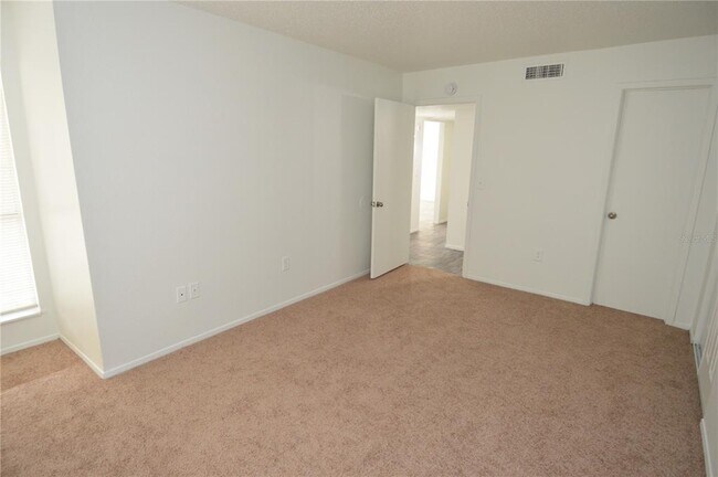 Building Photo - 5004 Castile Pl