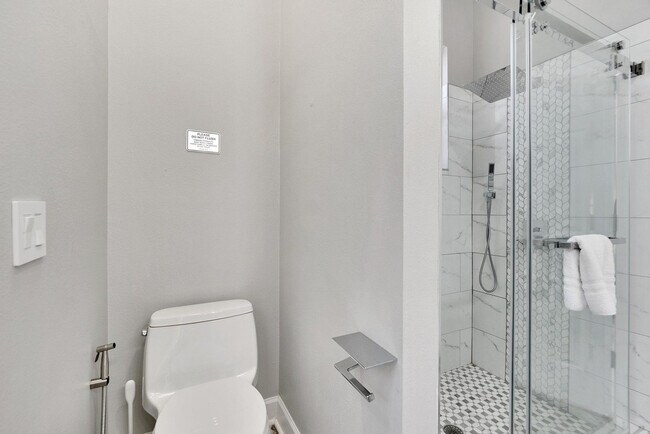 Building Photo - 941 Bunker View Dr