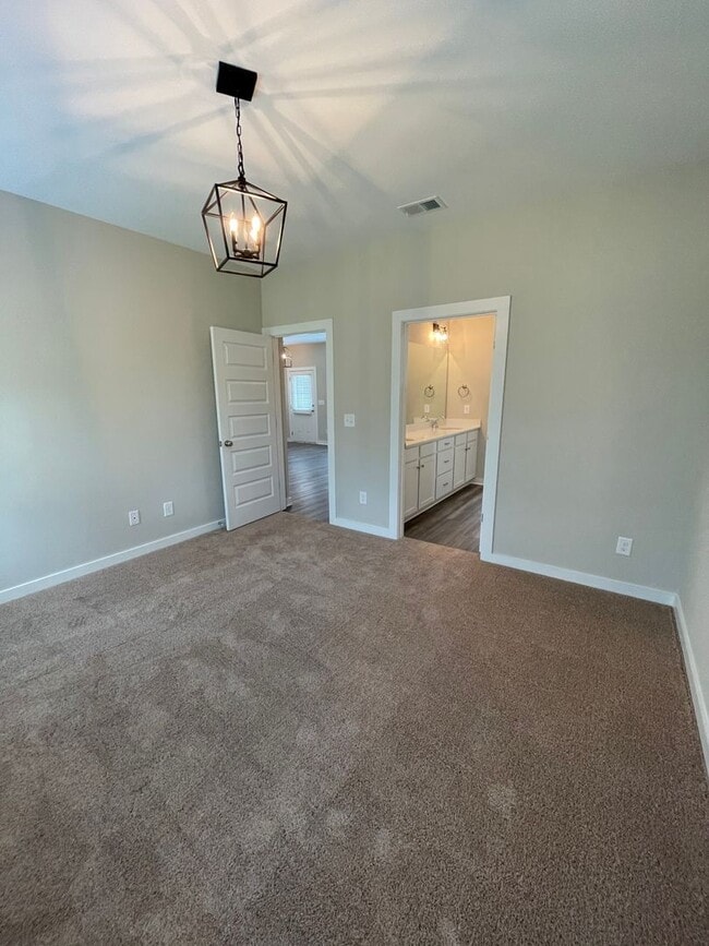 Building Photo - New Construction Home for Rent in Weaver, ...