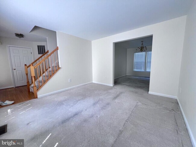 Building Photo - 17207 Sumac Ct