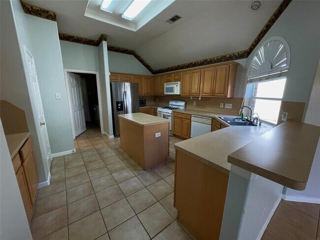 Building Photo - 7314 Garden Field Ln