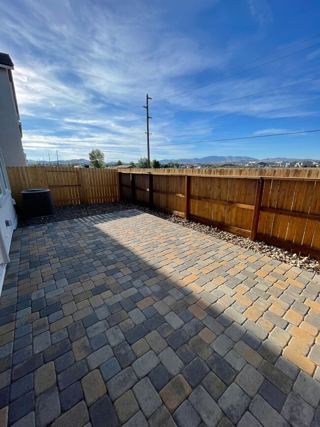 Building Photo - Newer Build Home in Lemmon Valley
