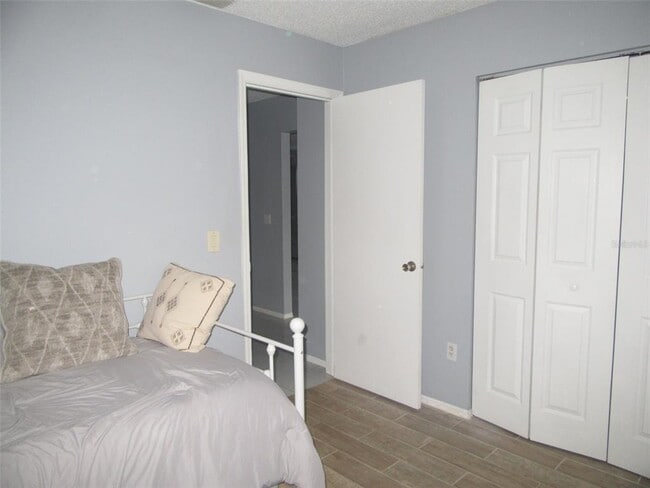 Building Photo - 264 Camillia Ln