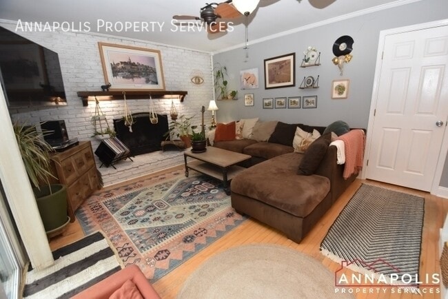 Building Photo - 449 Alfreton Ct