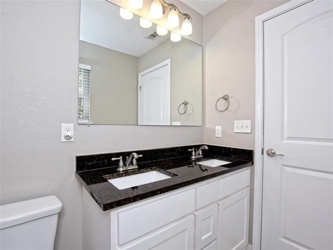 Building Photo - 7804 Diamond Trail