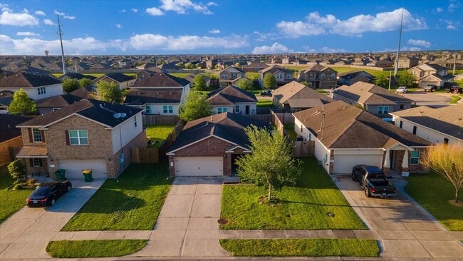 Building Photo - 316 Shoshone Ridge Dr