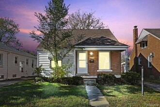 Building Photo - Detroit 3-Bedroom Home Available for Rent