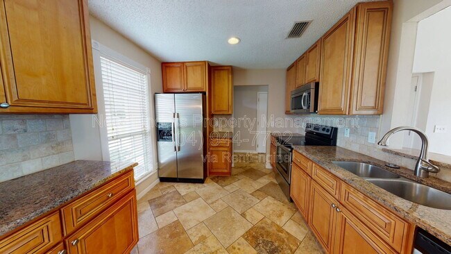 Building Photo - 14089 Lumberton Falls Dr
