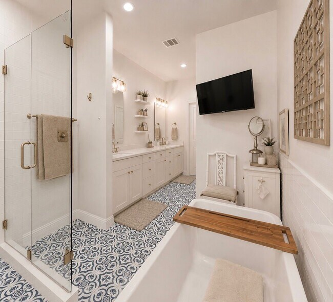 Building Photo - 7711 Shannon Dr