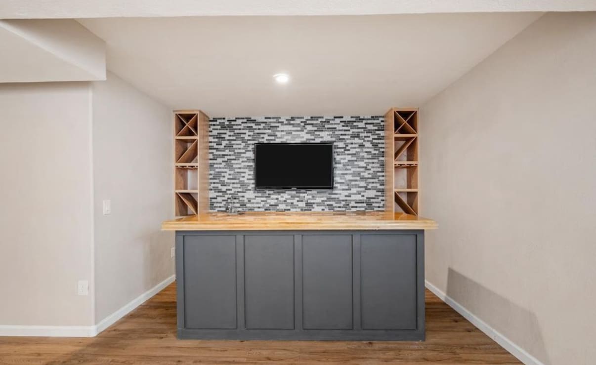 Building Photo - 3909 Gunsmoke Rd