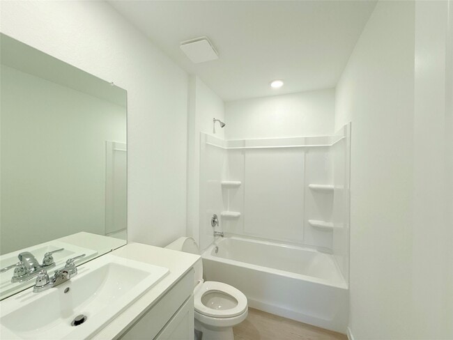 Building Photo - 17941 Valle Cupa Ln