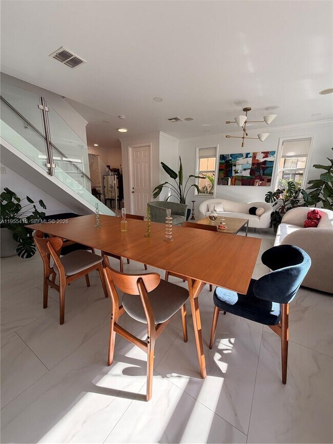 Building Photo - 12450 NW 32nd Manor