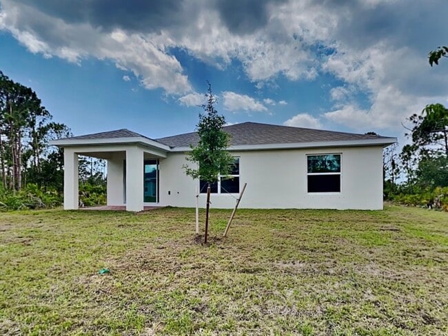 Building Photo - 3522 Gillot Blvd