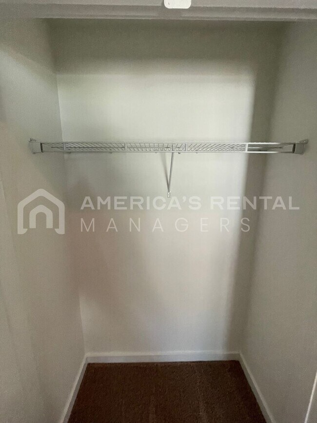 Building Photo - Home for Rent in Cullman, AL!! Available to View with 48 Hours Notice!