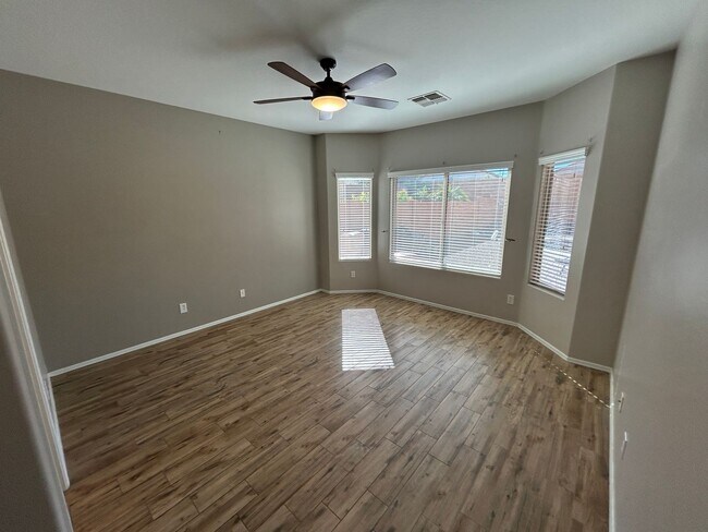 Building Photo - 26249 W Wahalla Ln