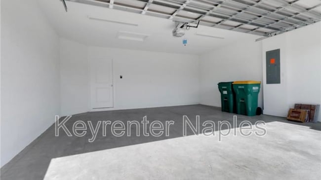 Building Photo - 5265 Lamone Ln