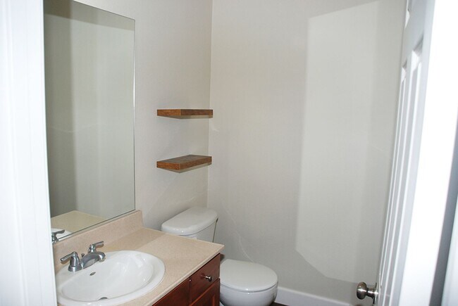 Building Photo - Newly Updated Single Story 4 BR + Office, 2.5 Bath and 3 Car