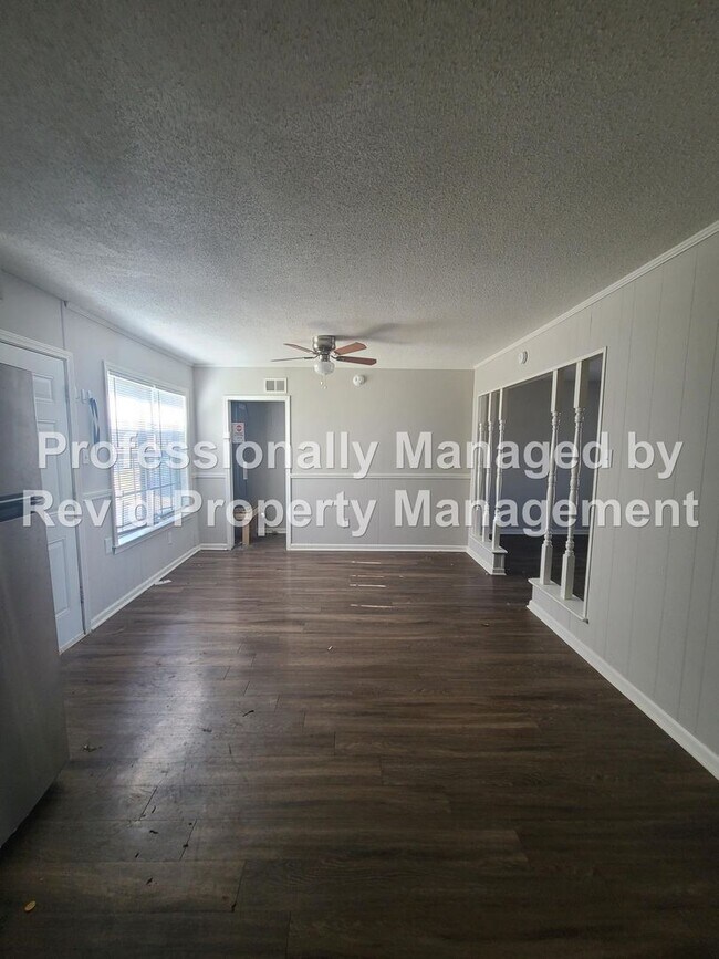 Building Photo - 5157 Blacksmith Dr