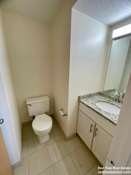 Building Photo - 148 N Beacon St