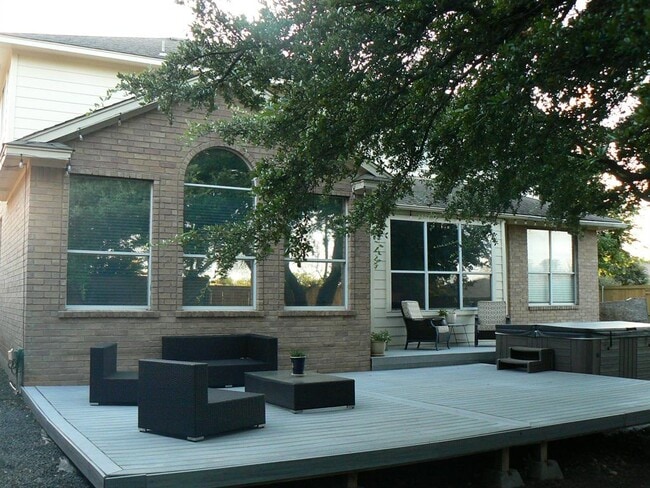 Building Photo - 2122 Wheaton Trail
