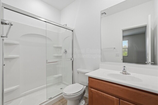 Building Photo - 13300 N 141st Ln