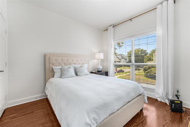 Building Photo - 5803 Hudson St