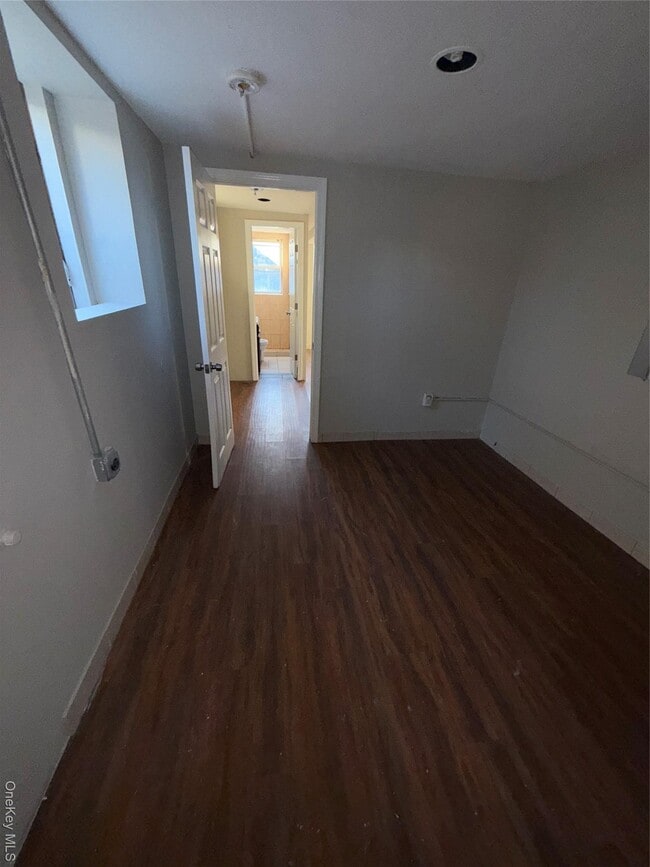 Building Photo - 41 Gibson Ave