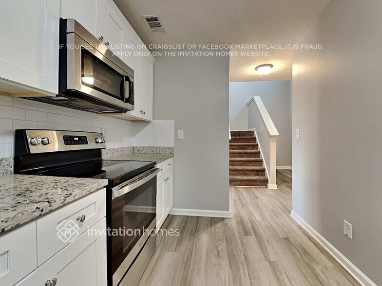 Building Photo - 4220 Emmons St