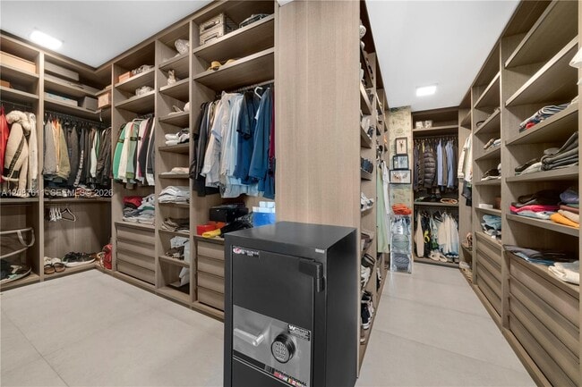 Building Photo - 330 Sunny Isles Blvd