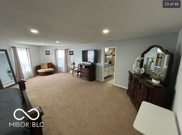 Building Photo - 9982 Big Bend Dr