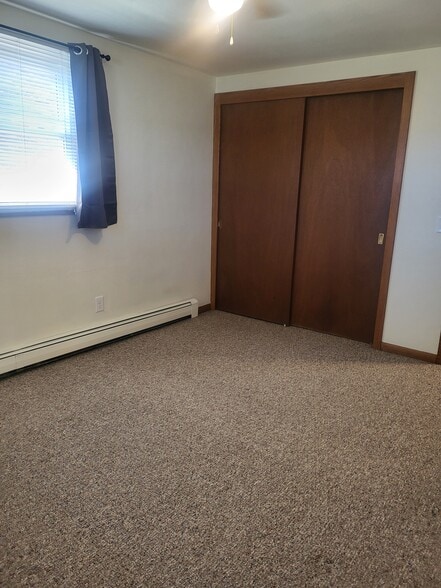 Bedroom 1 - 941 Buena Vista Dr