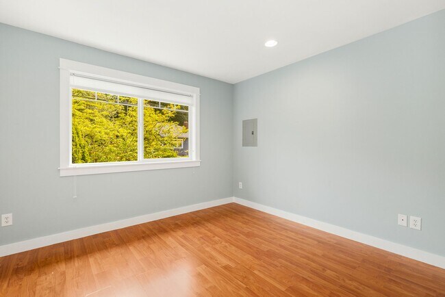 Building Photo - 9167 23rd Ave NE