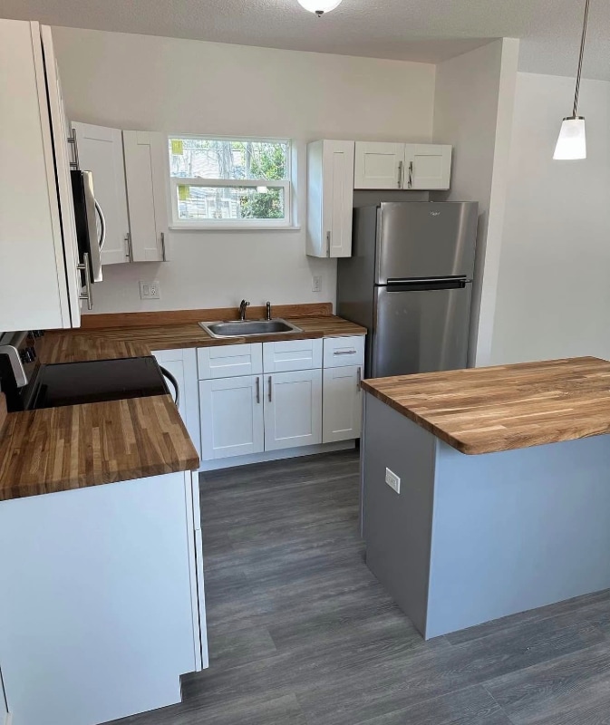 Building Photo - 701 E Ellicott St