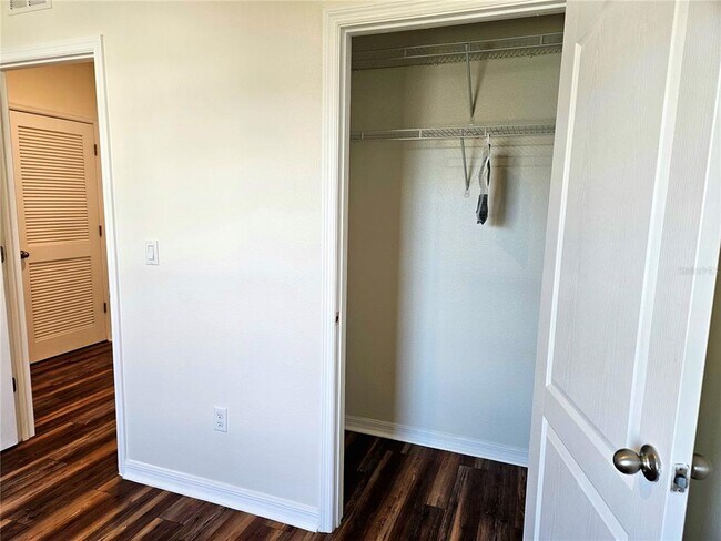 Building Photo - 9022 Wildflower Ln