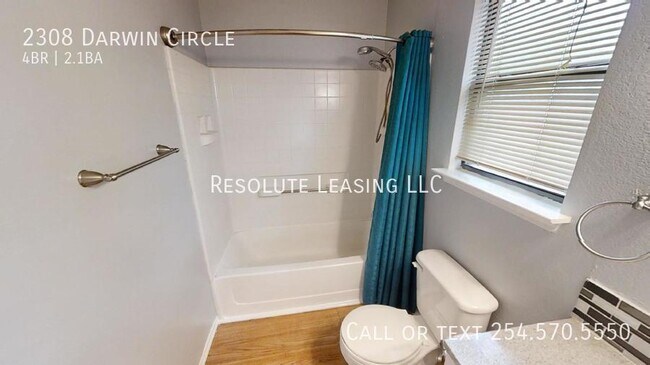 Building Photo - 2308 Darwin Cir