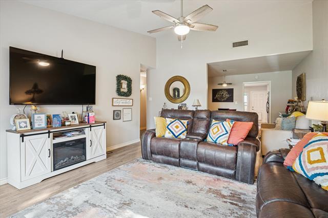 Building Photo - 13641 Flagstone Ln