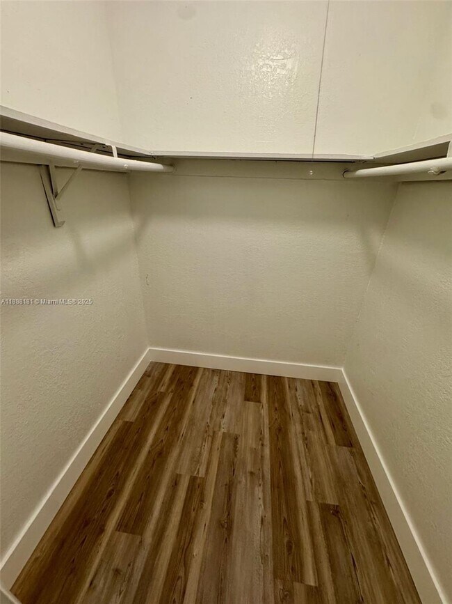 Building Photo - 7830 SW 10th St