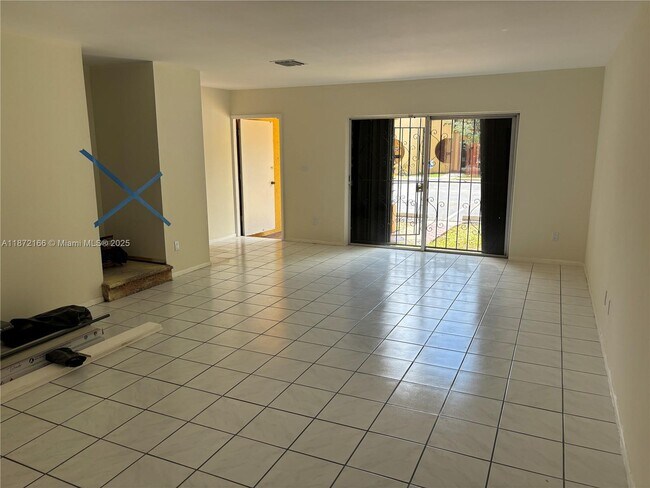 Building Photo - 13725 SW 84th St