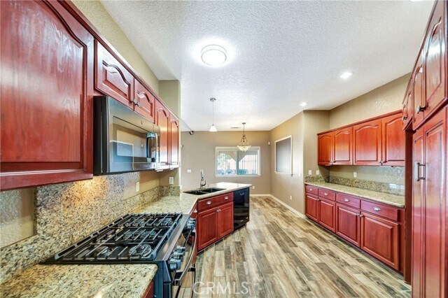 Building Photo - 7315 W Ave A 8